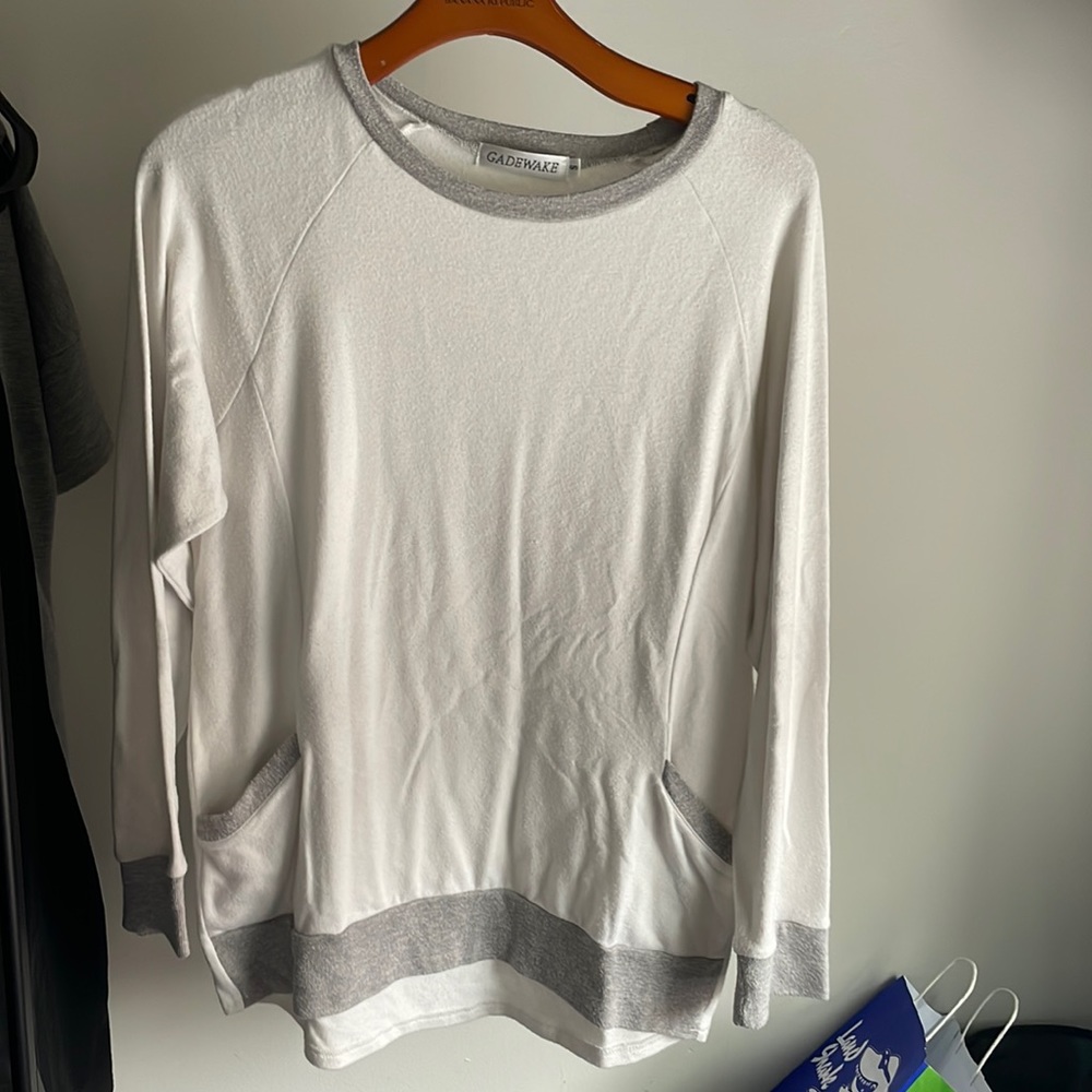 Long Sleeve Shirt with Pockets
